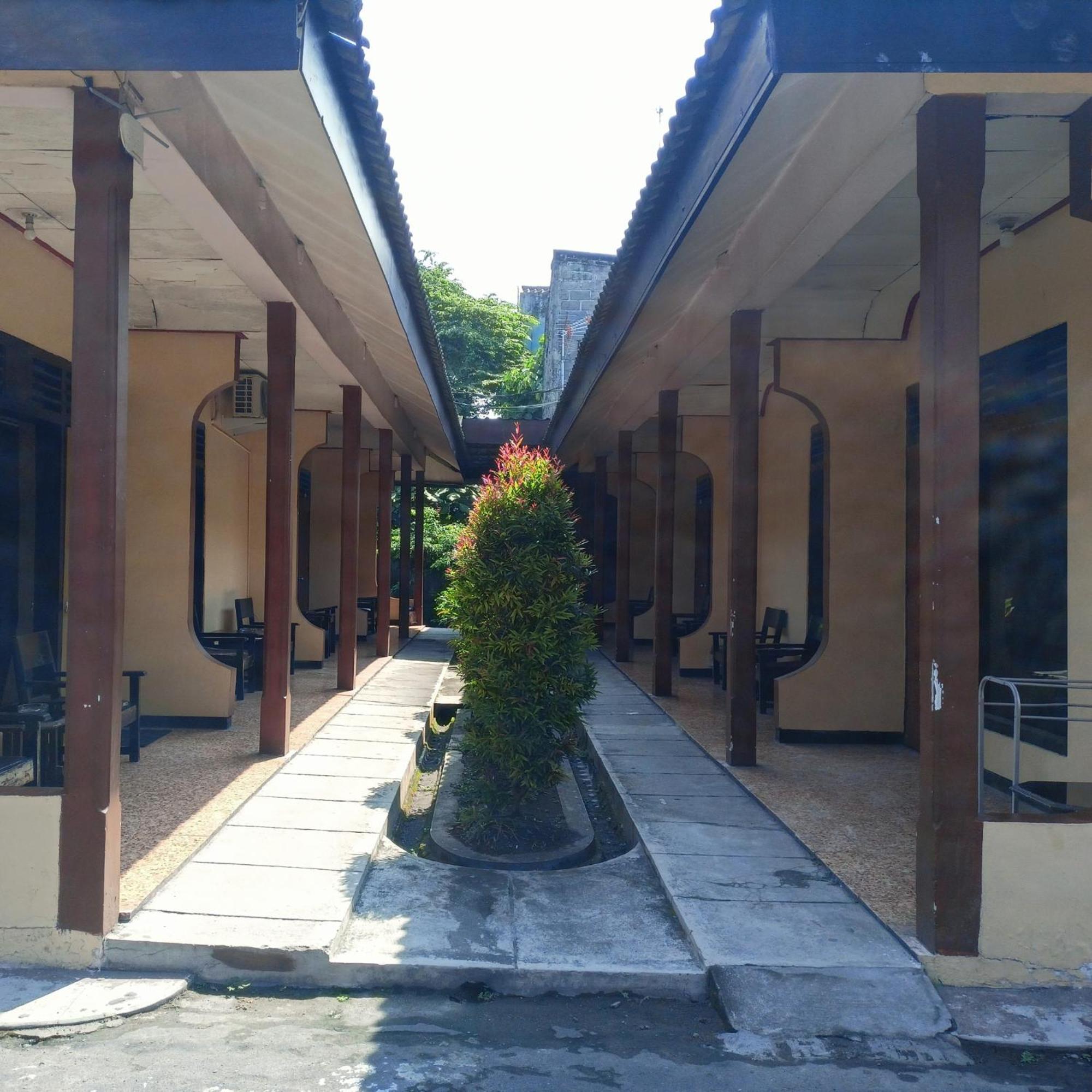 Hotel Borobudur Jogja Kejayan Екстериор снимка